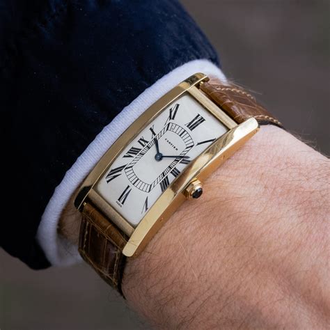 cartier tank cintrée dunkelgrün|cartier tank cintree models.